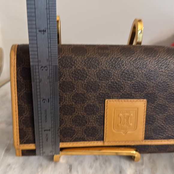 Celine Monogram long Bifold wallet clean interior in good condition beau… - Picture 13 of 16